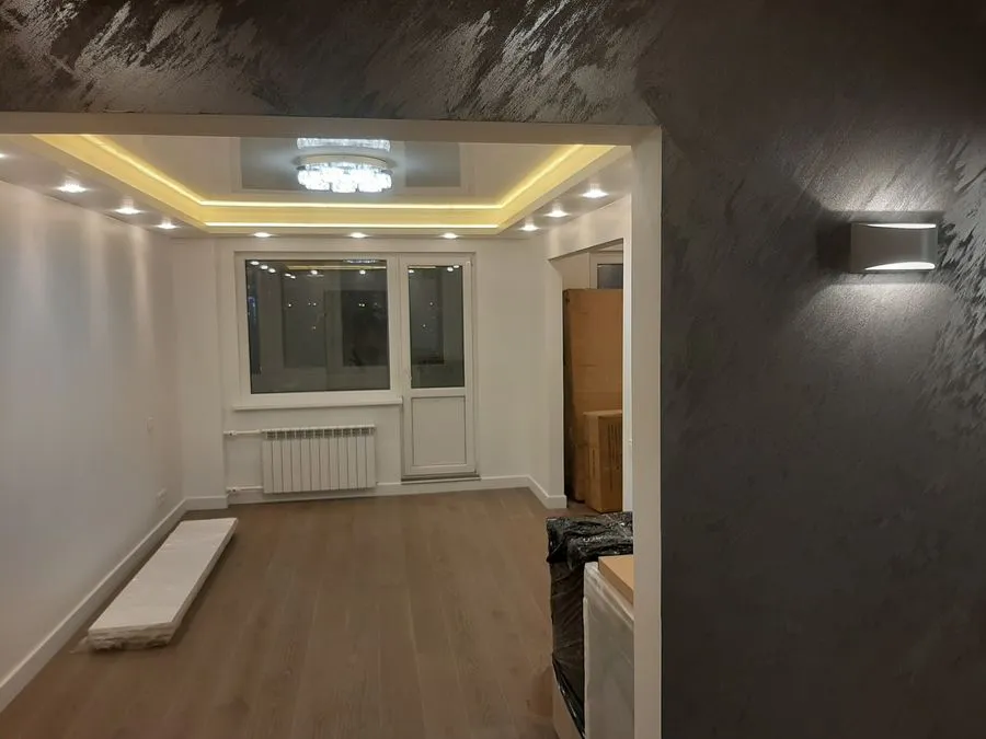 Натяжной глянцевый потолок с LED-подсветкой, Ида-Вирумаа, EuroLagi.